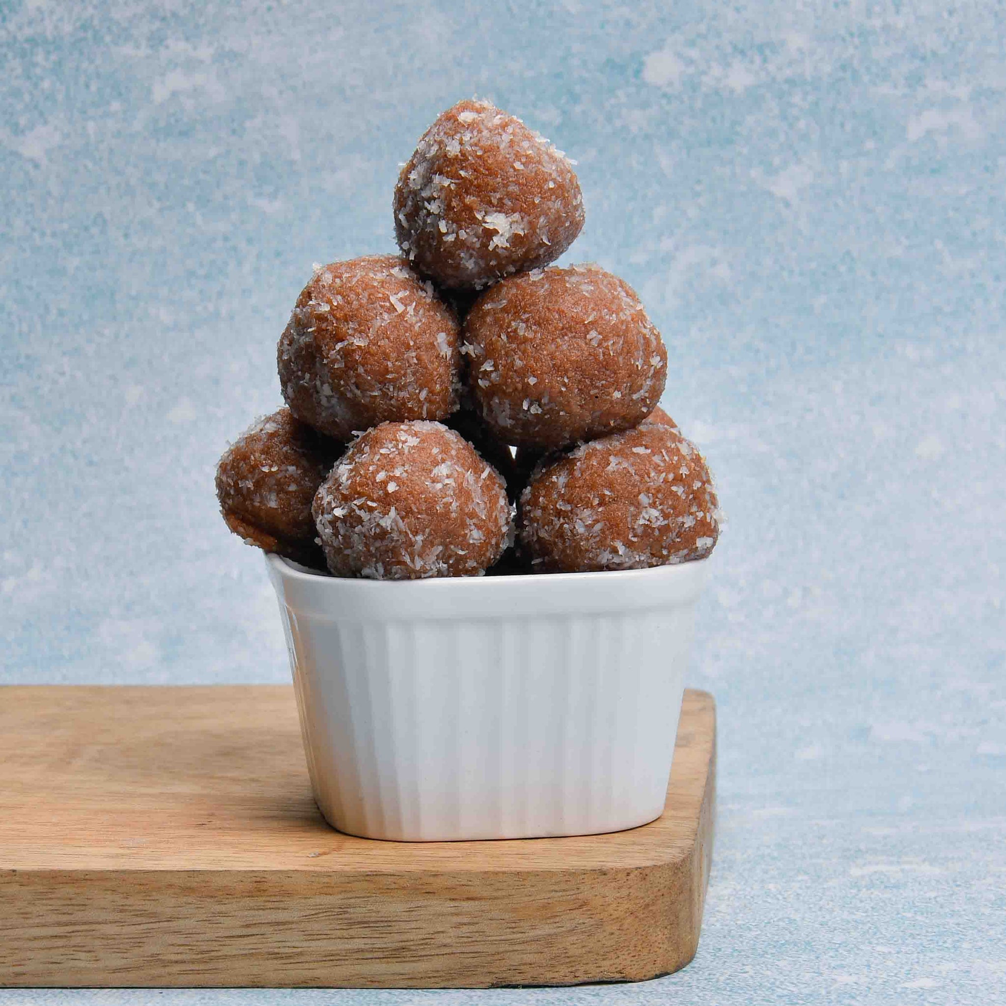 Coconut & Til Laddoos (5, Sugar/Grain Free)