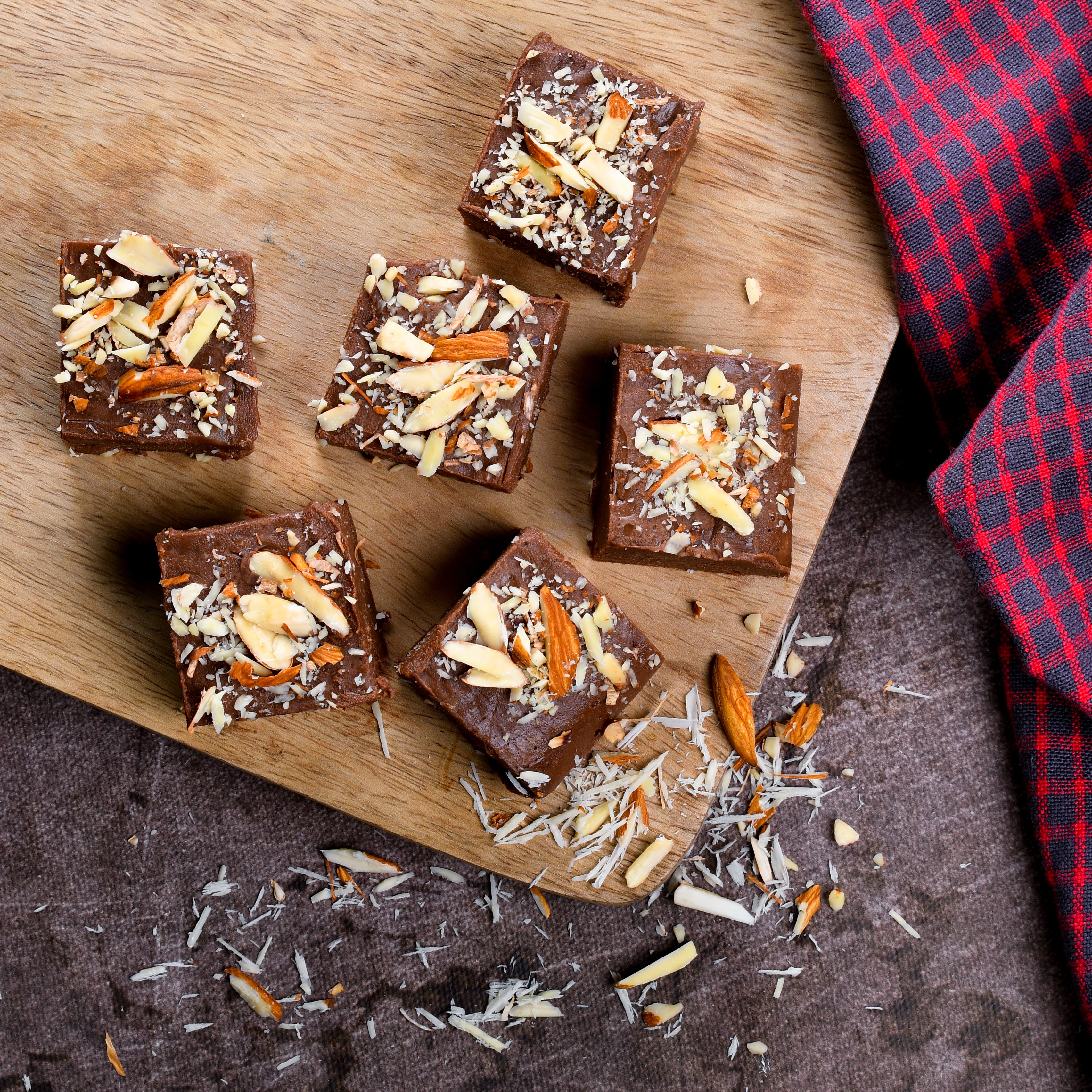 Chocolate & Almond Fudge (8, Sugar/Grain Free)